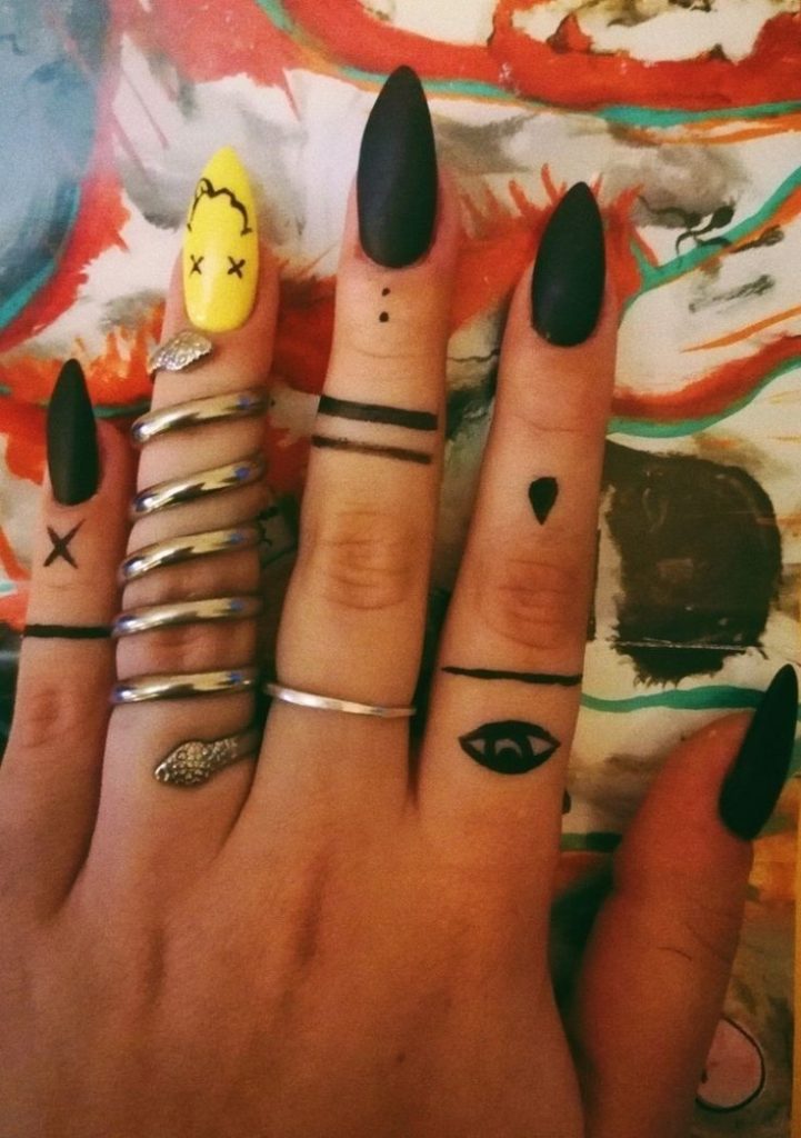black and yellow edgy nails