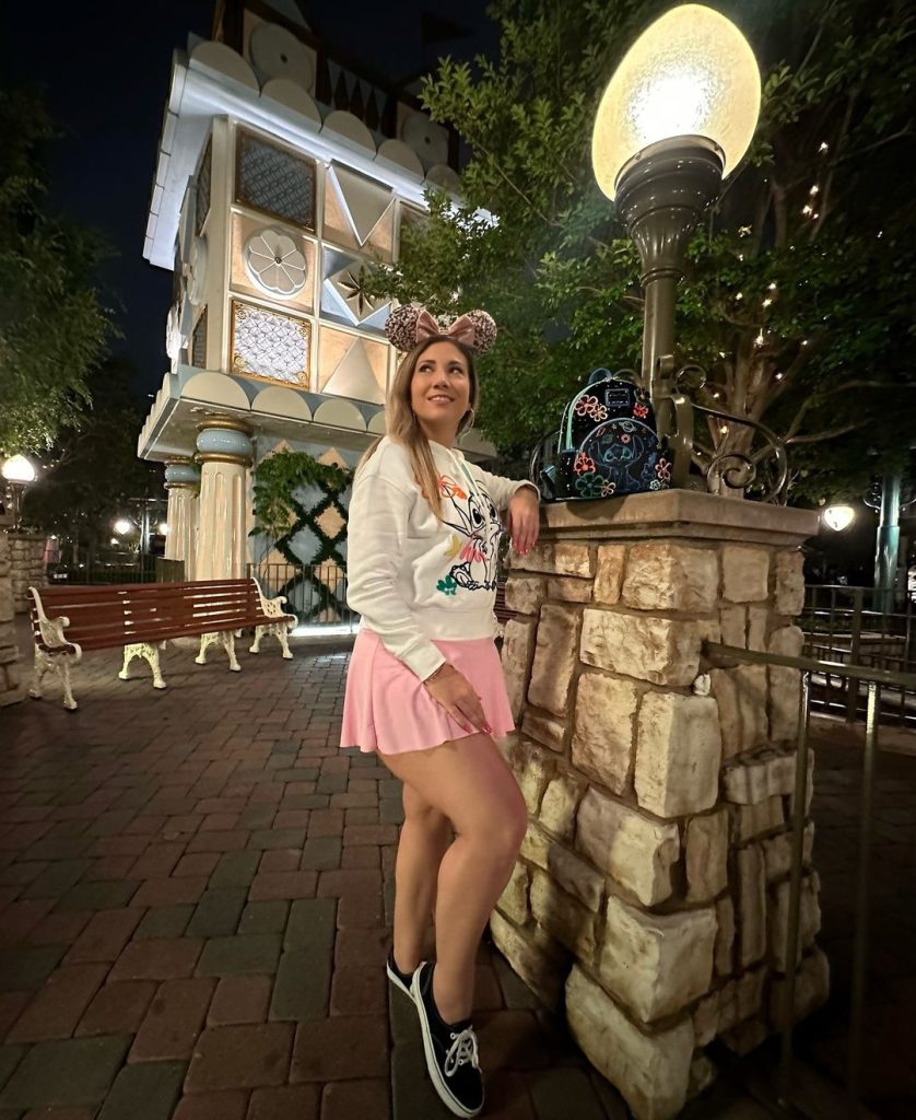 best skirt outfits to wear to Disneyland