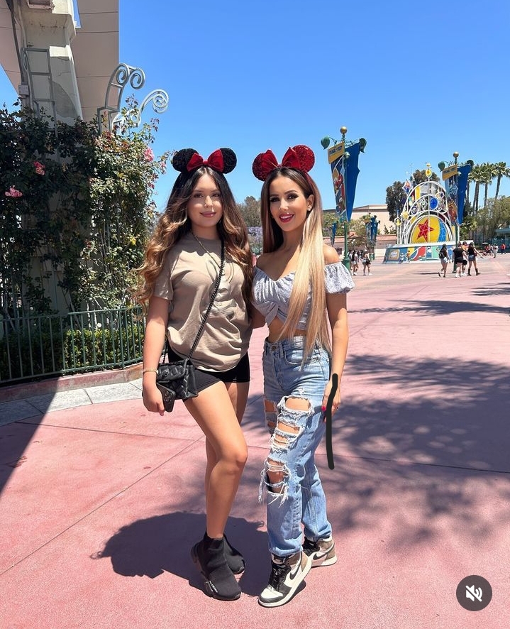 best duo outfits to wear to Disneyland