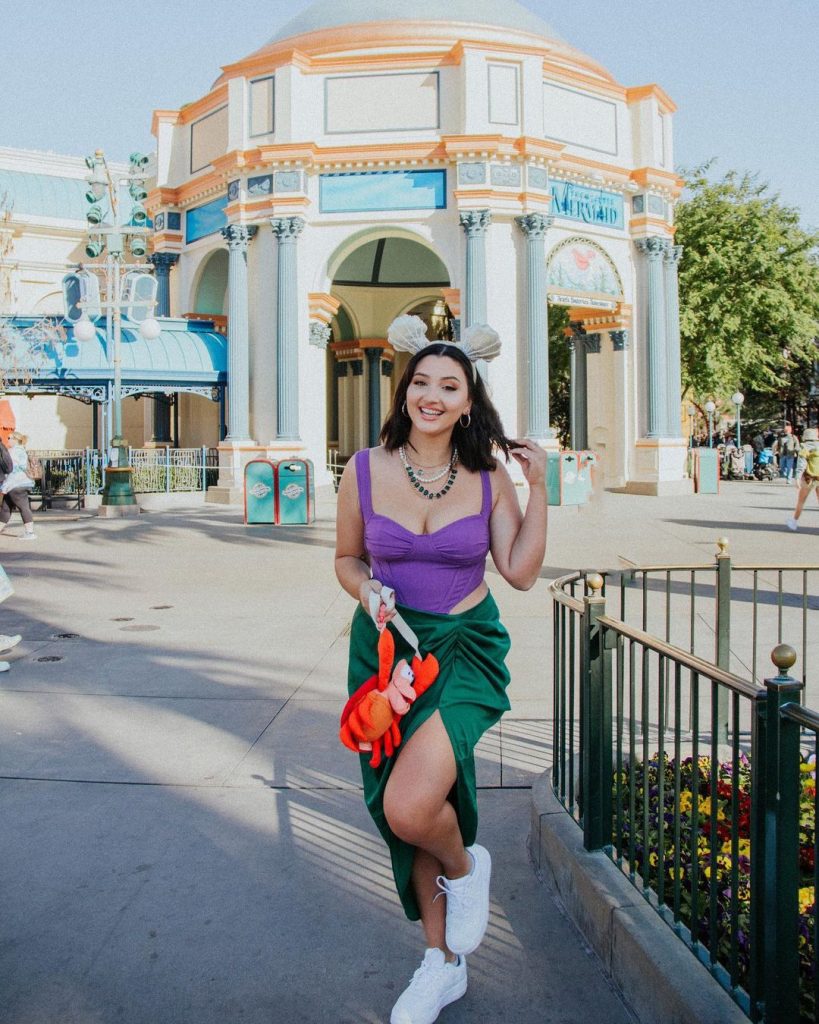 Little mermaid outfits to wear to Disneyland
