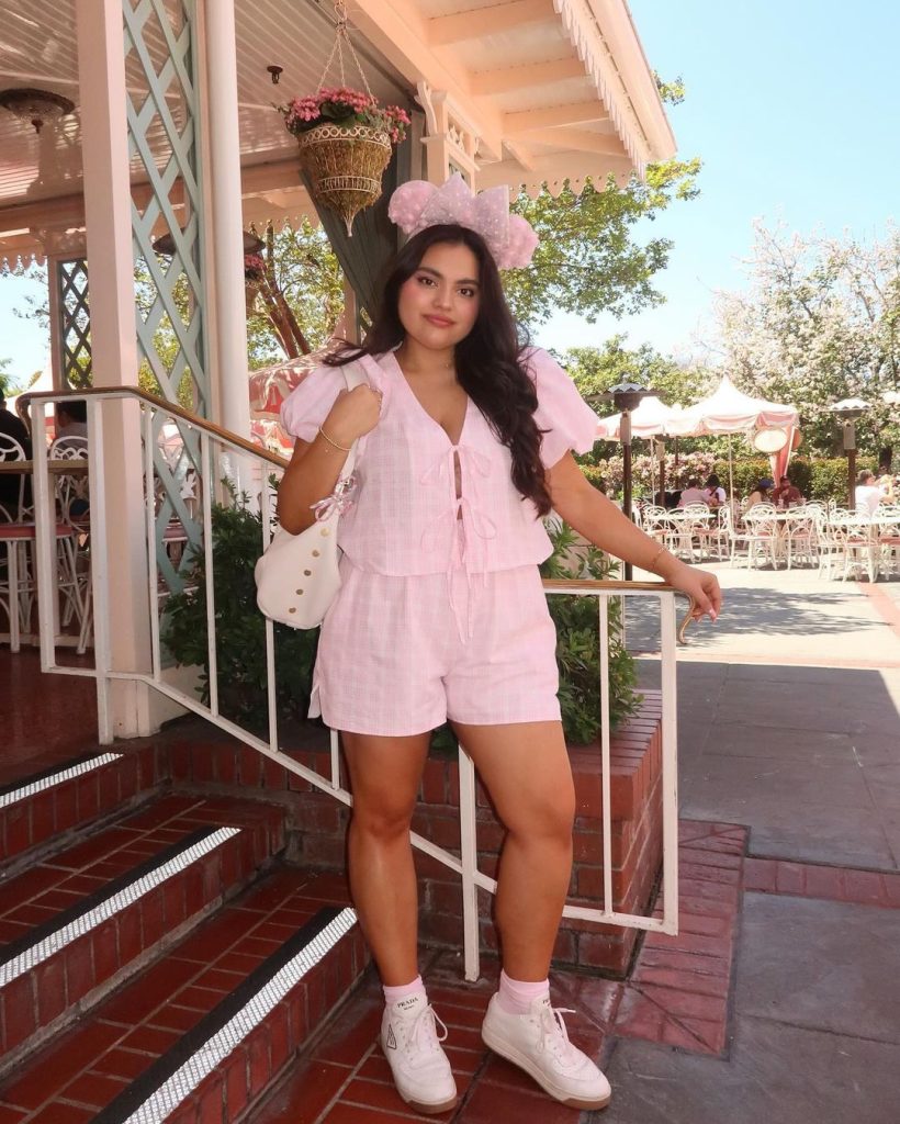 best summer outfits to wear to Disneyland