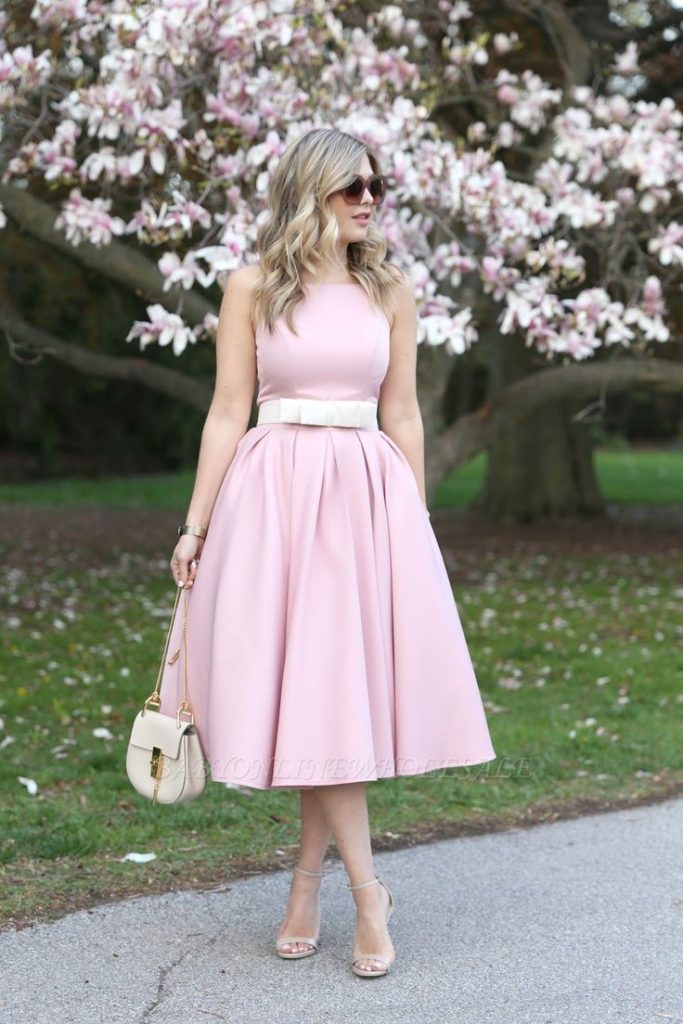 pale-pink-dress-beige-shoes