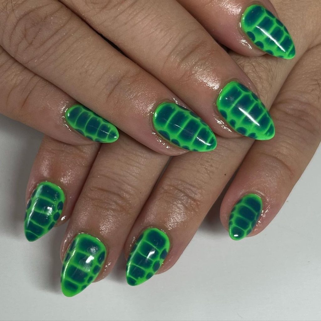 green snake print nail art