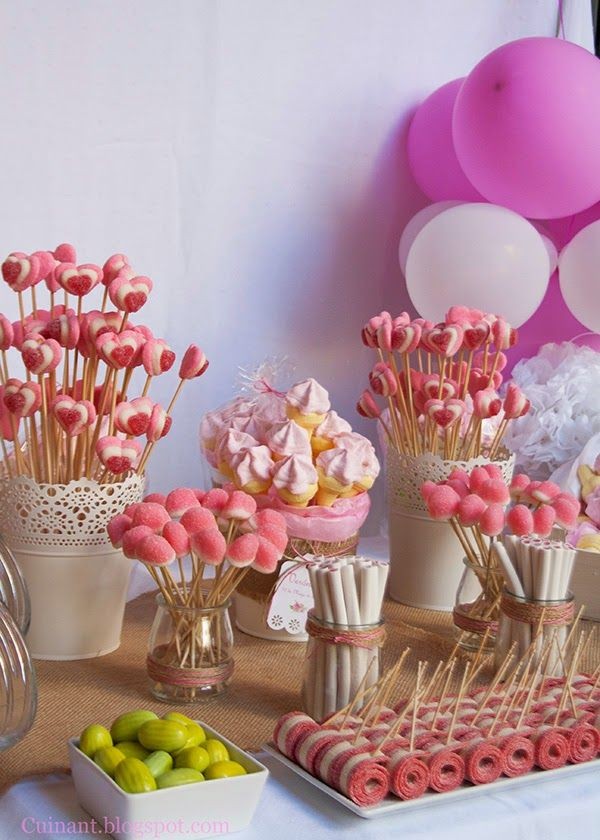 candy buffet setup ideas to serve your guests at your graduation parties.