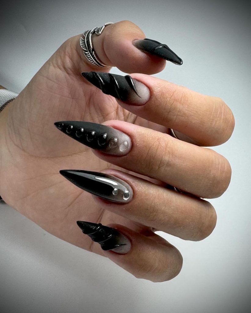 black Halloween nail design ideas