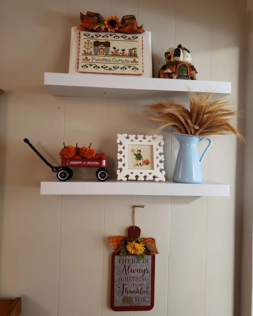 Thanksgiving shelf Decor Ideas 