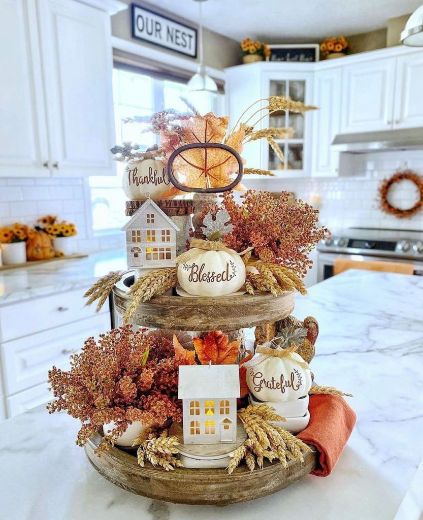 Thanksgiving tray decor ideas