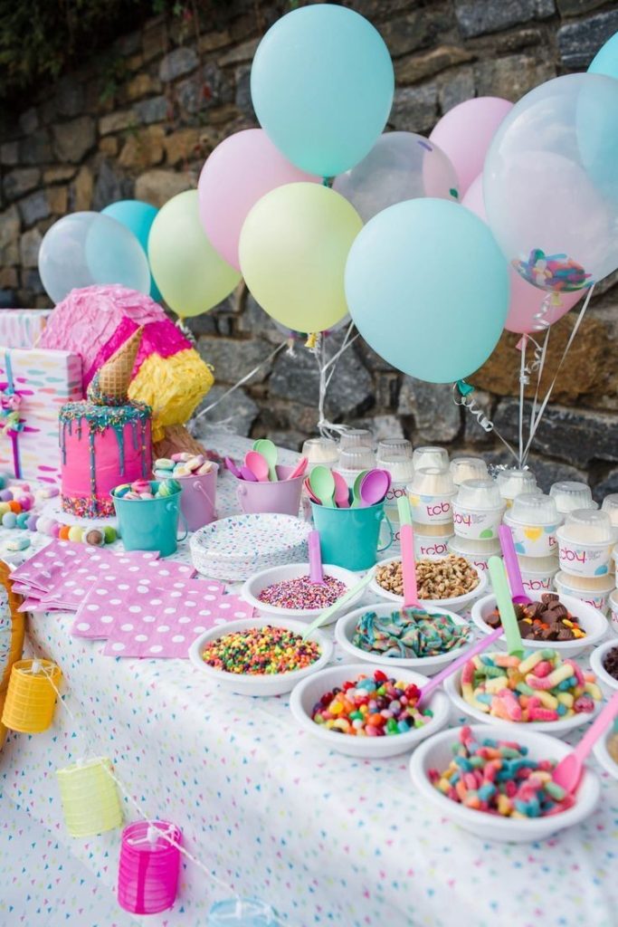 candy buffet setup ideas to serve your guests at your graduation parties.