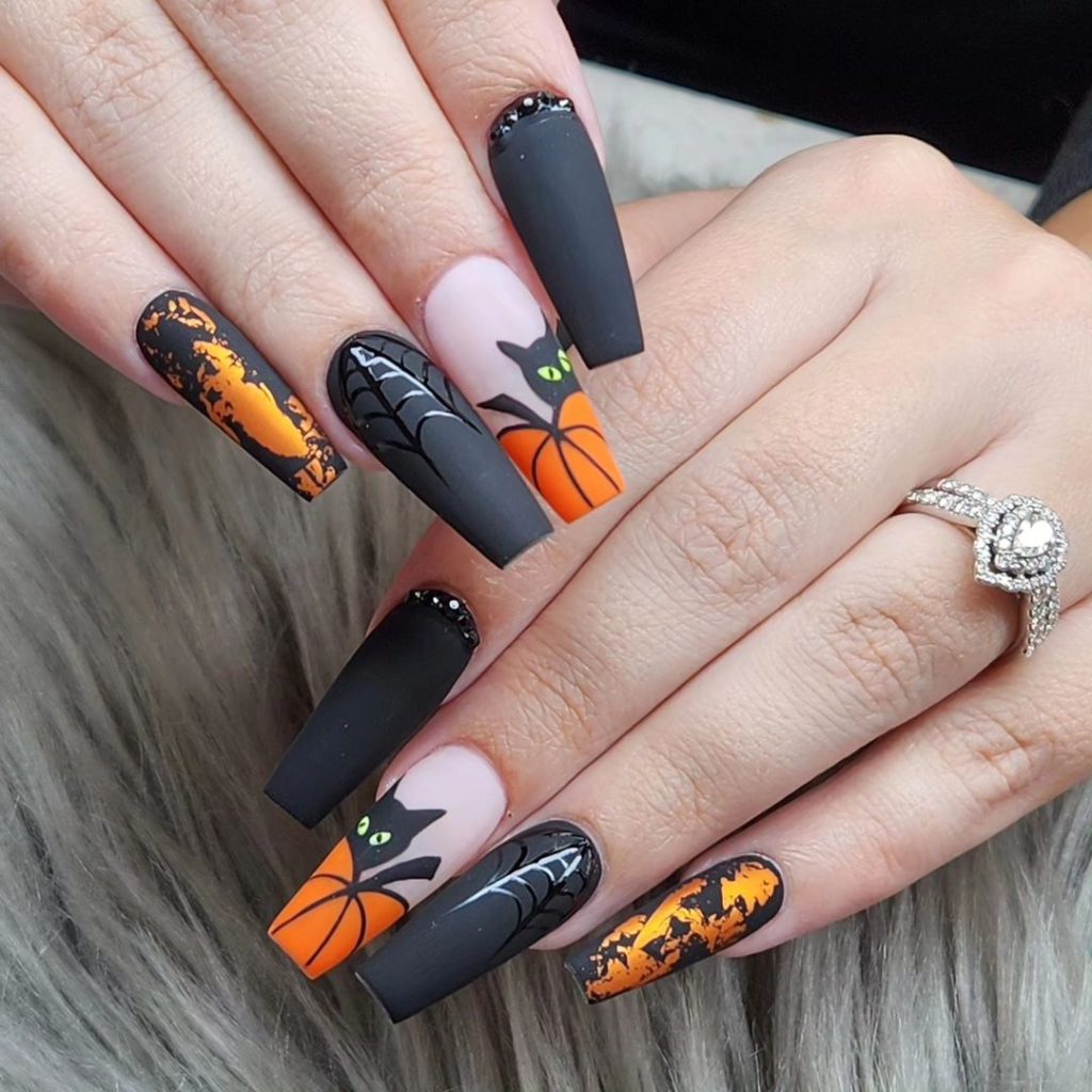 matte Halloween nail design ideas