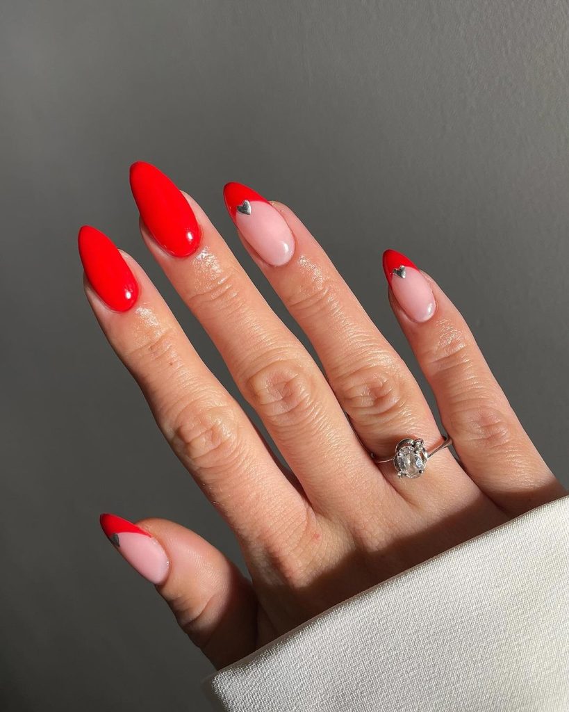 red nails design simple