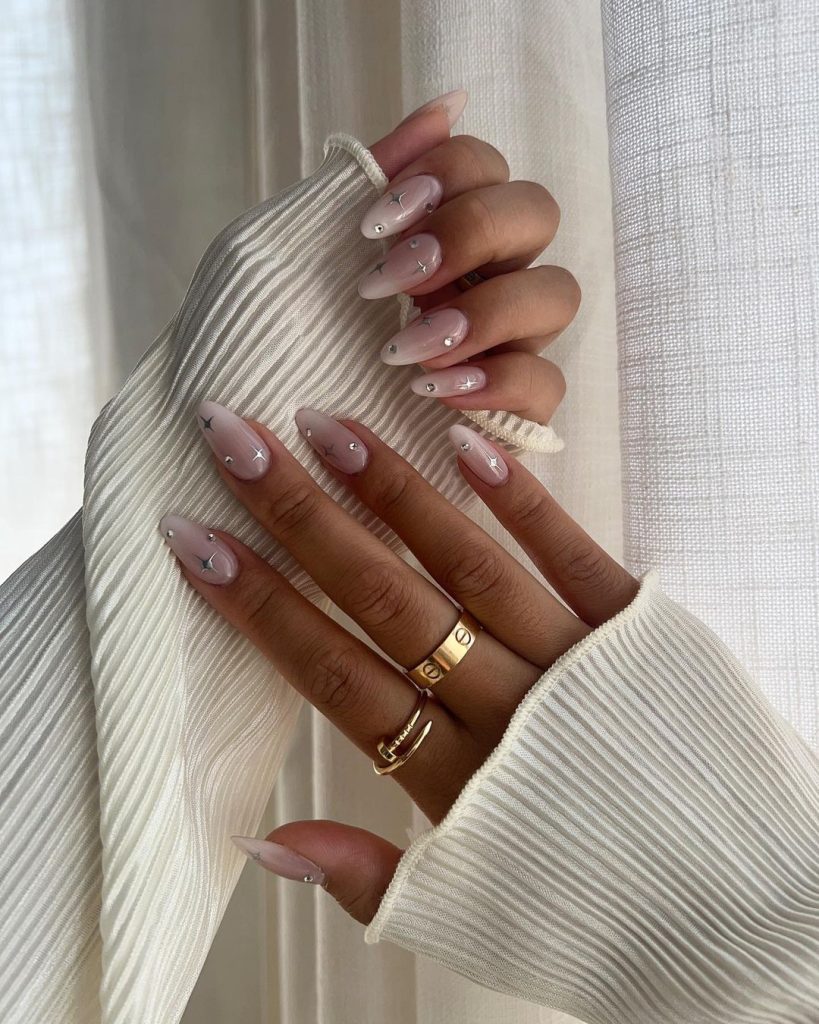 neutral nails with design