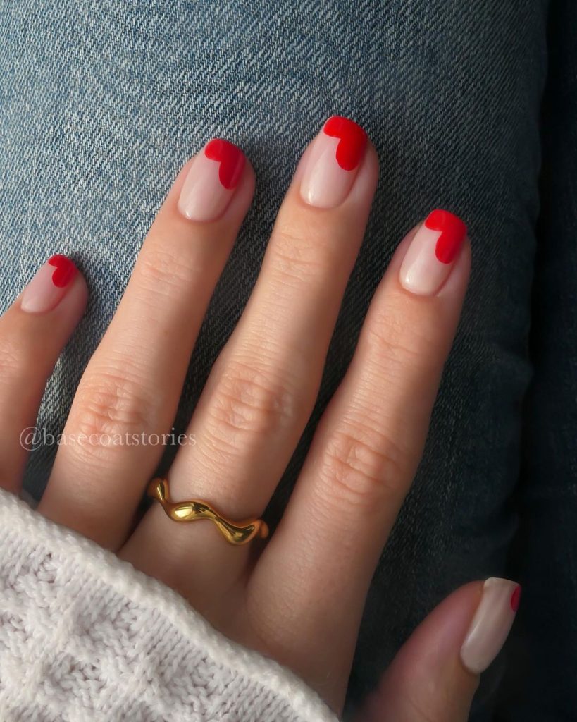 red nails design square simple