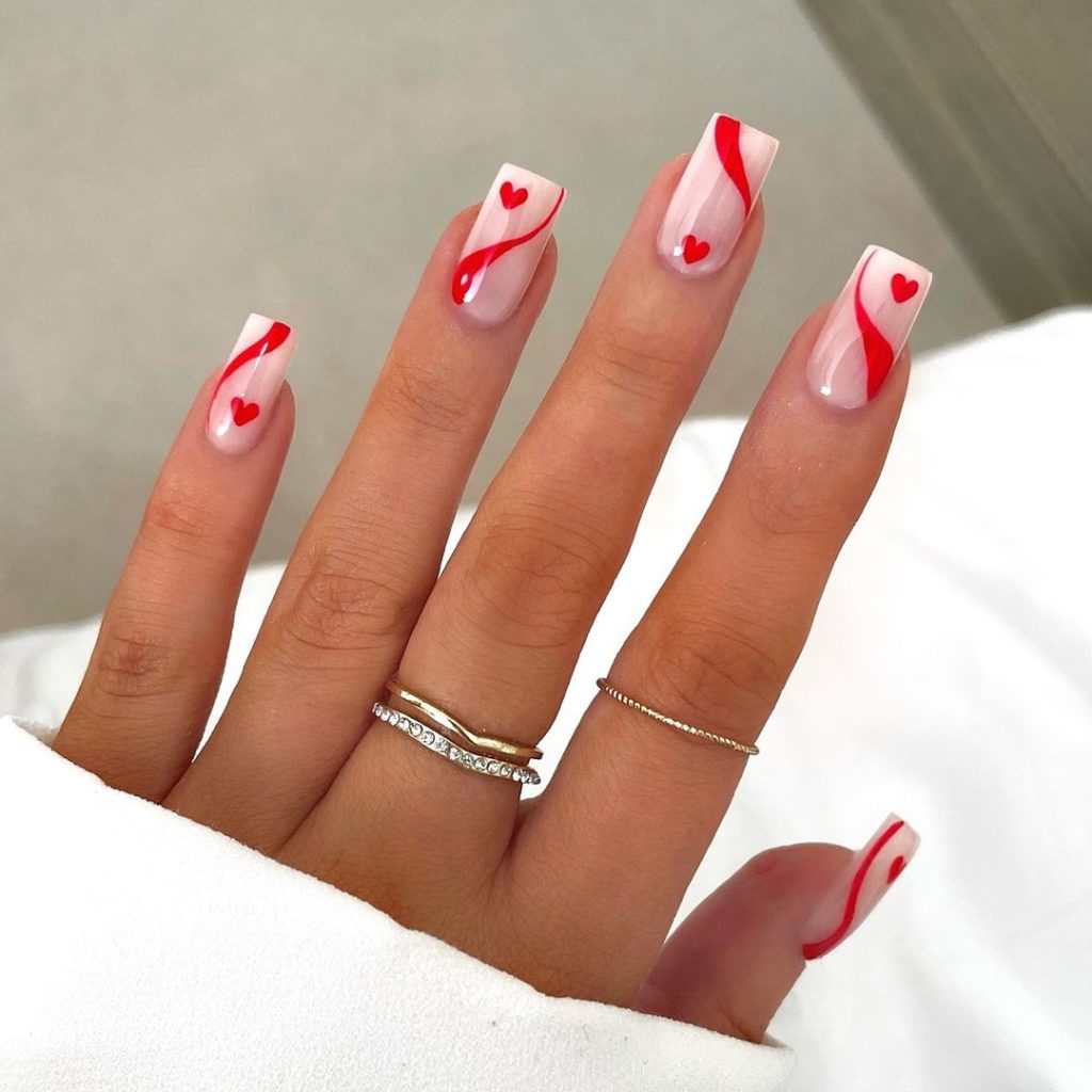 red nails pinterest