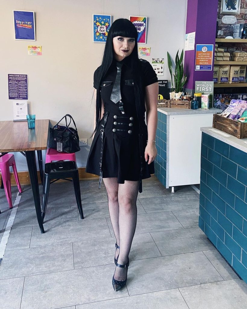 dress office goth casual outfit ideas 