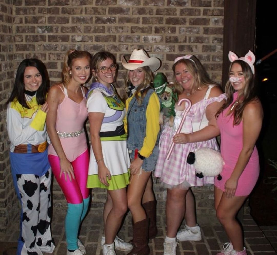 group Halloween costume ideas for girls