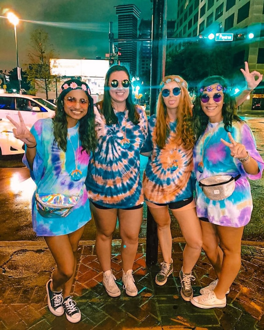 group Halloween costume ideas for girls