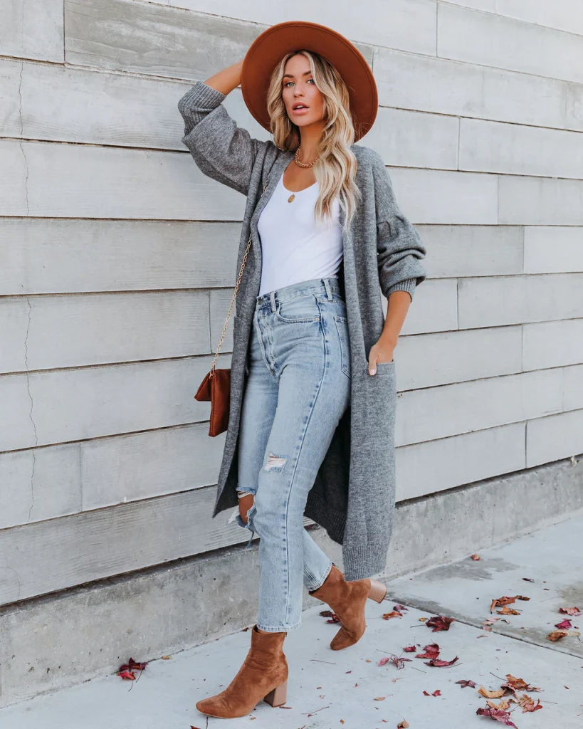 color of cowboy hat to wear with brown boots