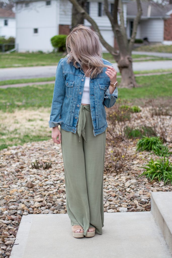 What To Wear With Green Linen Pants?