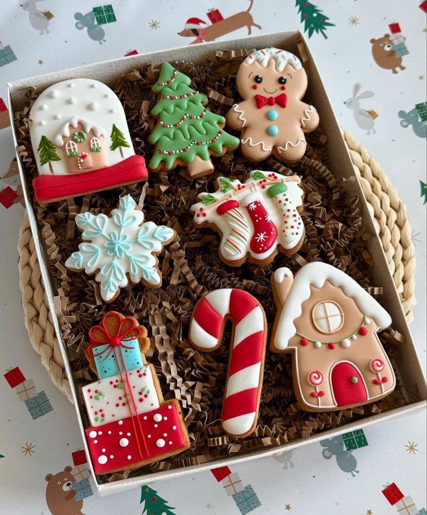 red Christmas Cookie Ideas