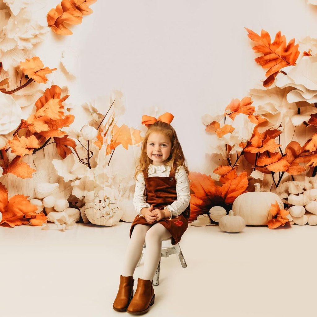 cute fall kid picture ideas