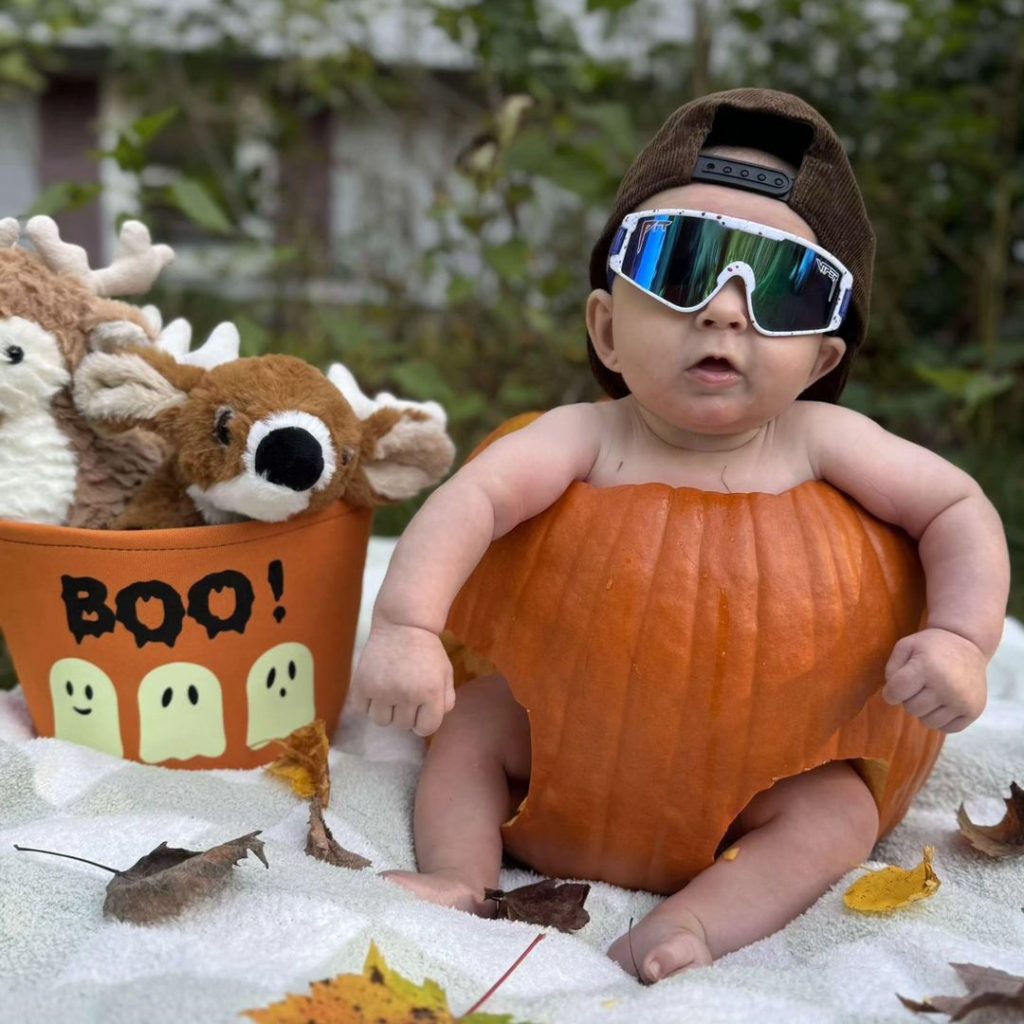 funny Halloween baby picture ideas