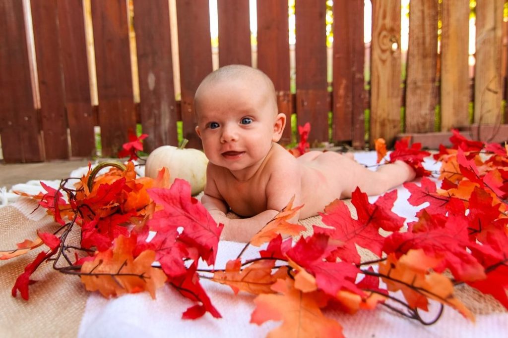 fall newborn pictures ideas