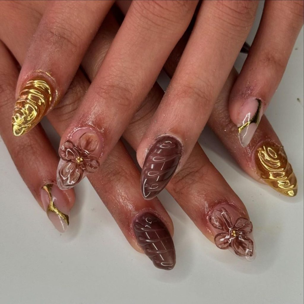 short brown and gold nails